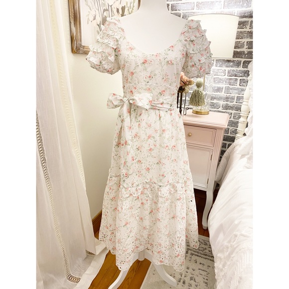 NWOT {LoveShackFancy x Target} Clementine Eyelet Dress - Picture 2 of 12